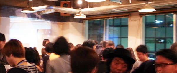2012年2月11日、25日の卒業生交流会（http://www.kdu-net.org/archives/965）の様子です。 神戸会場（2012年2月11日） 東京会場（2012年2月25日）